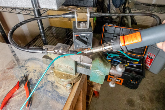 Mag Claw Helping Hands